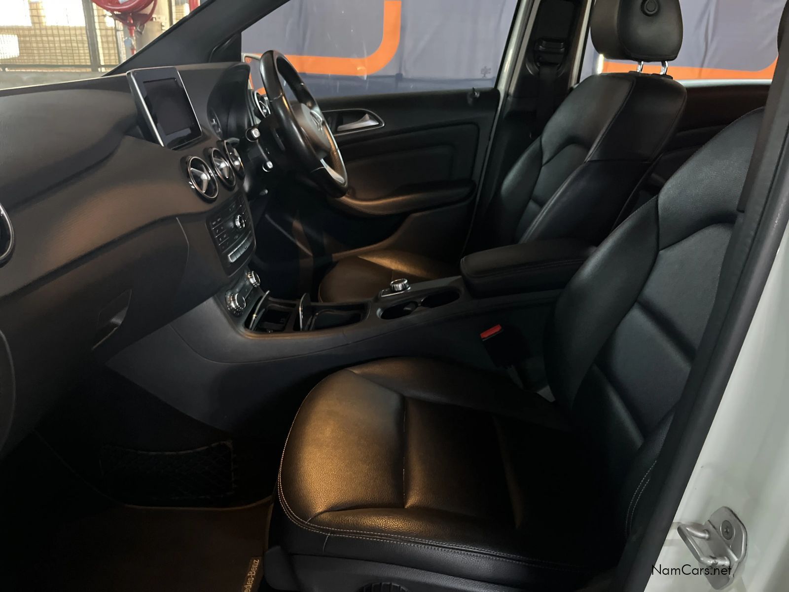 2015 Mercedes-Benz B Class photo 15