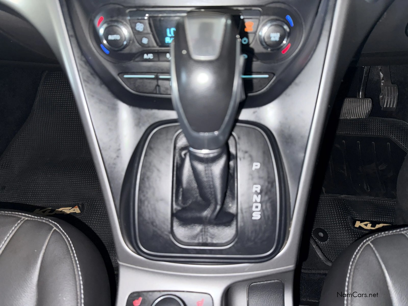 2016 Ford Kuga photo 12