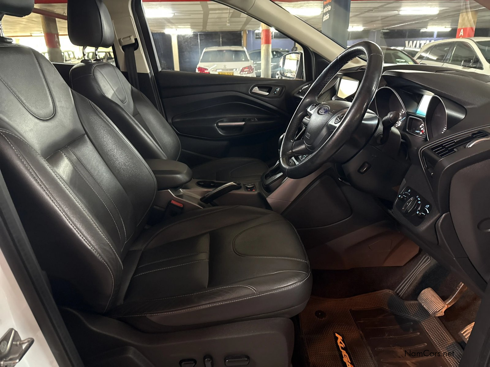 2016 Ford Kuga photo 13