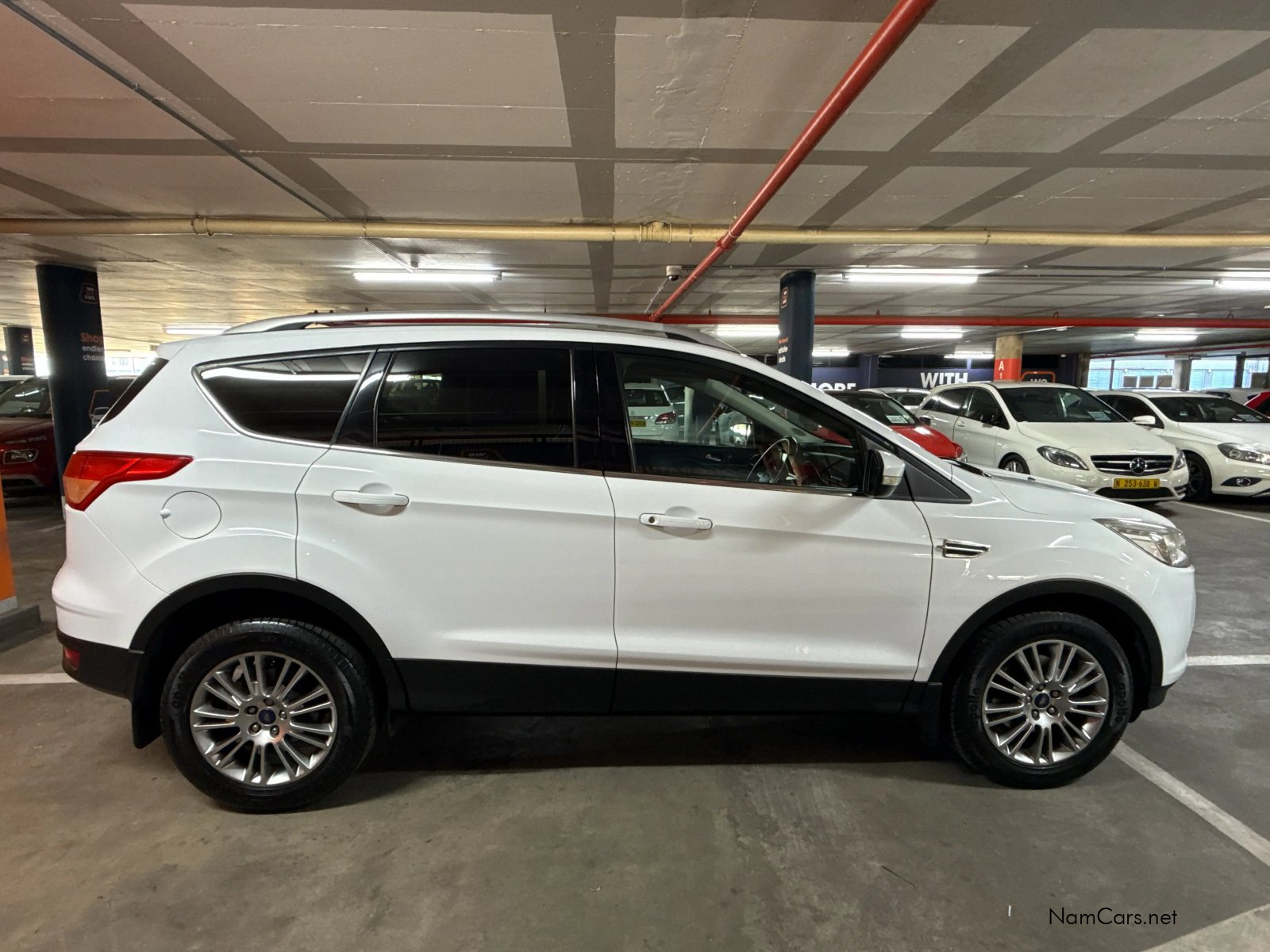 2016 Ford Kuga photo 4
