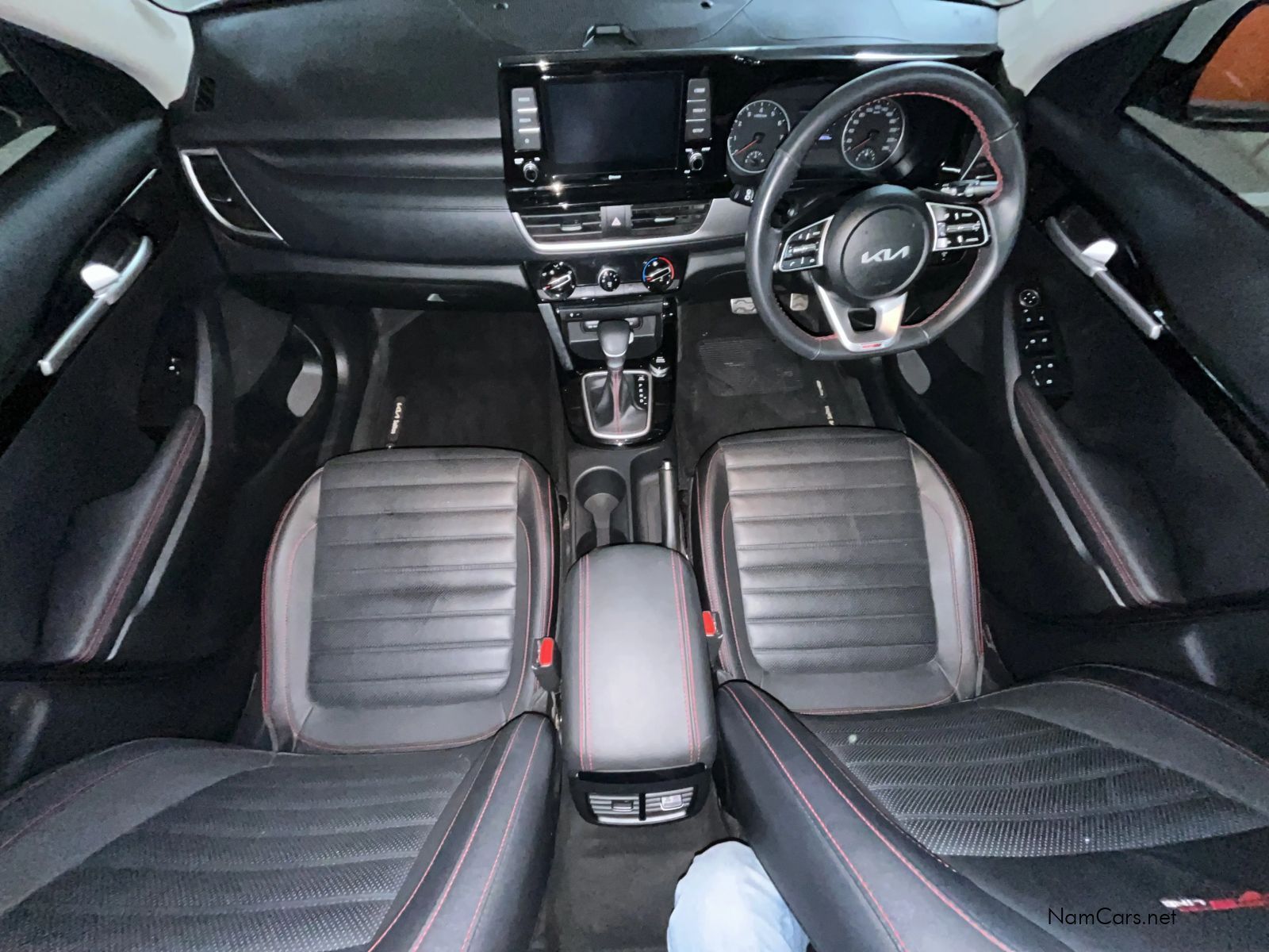 2023 Kia Seltos photo 18