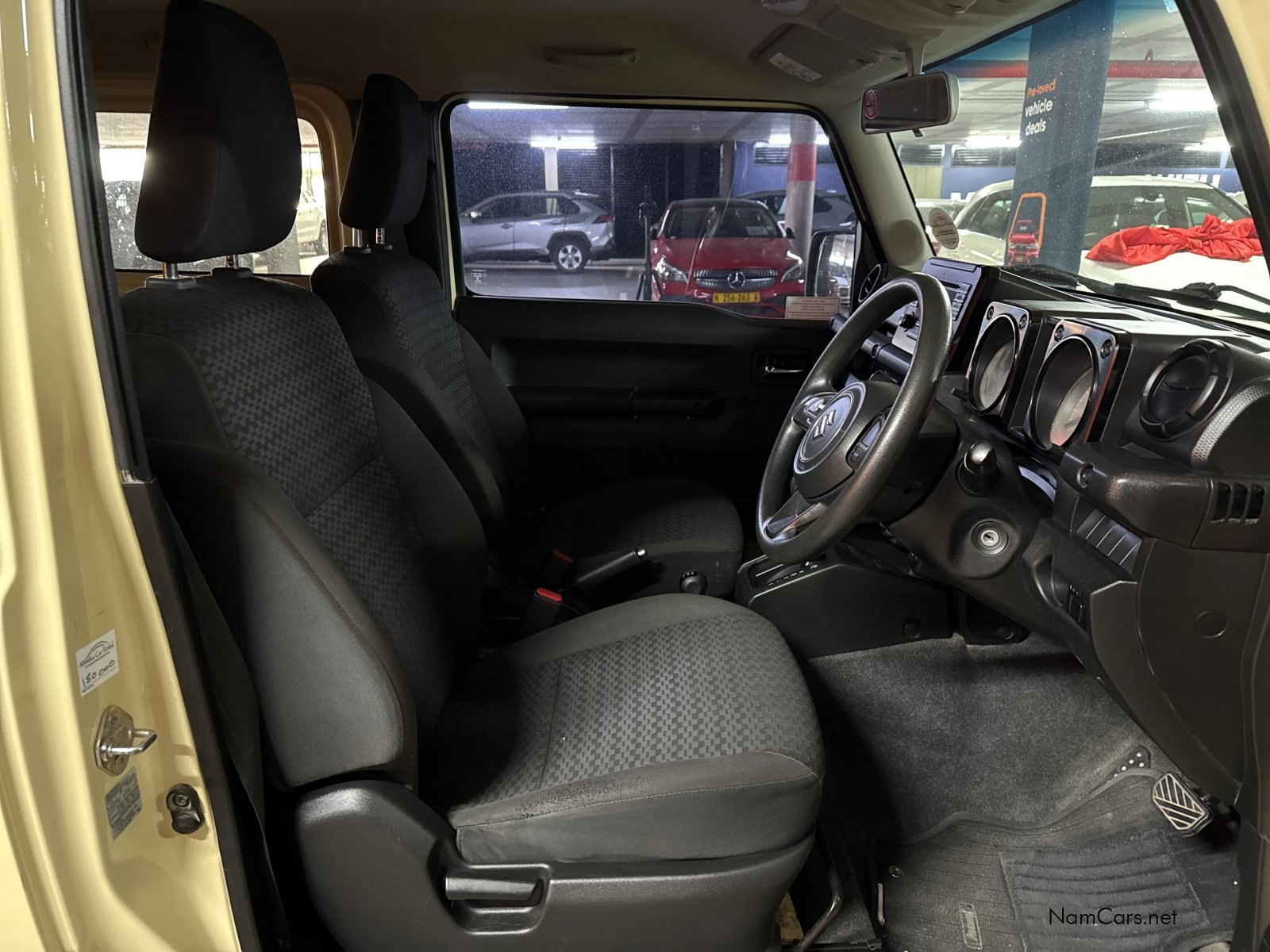 2022 Suzuki Jimny photo 13