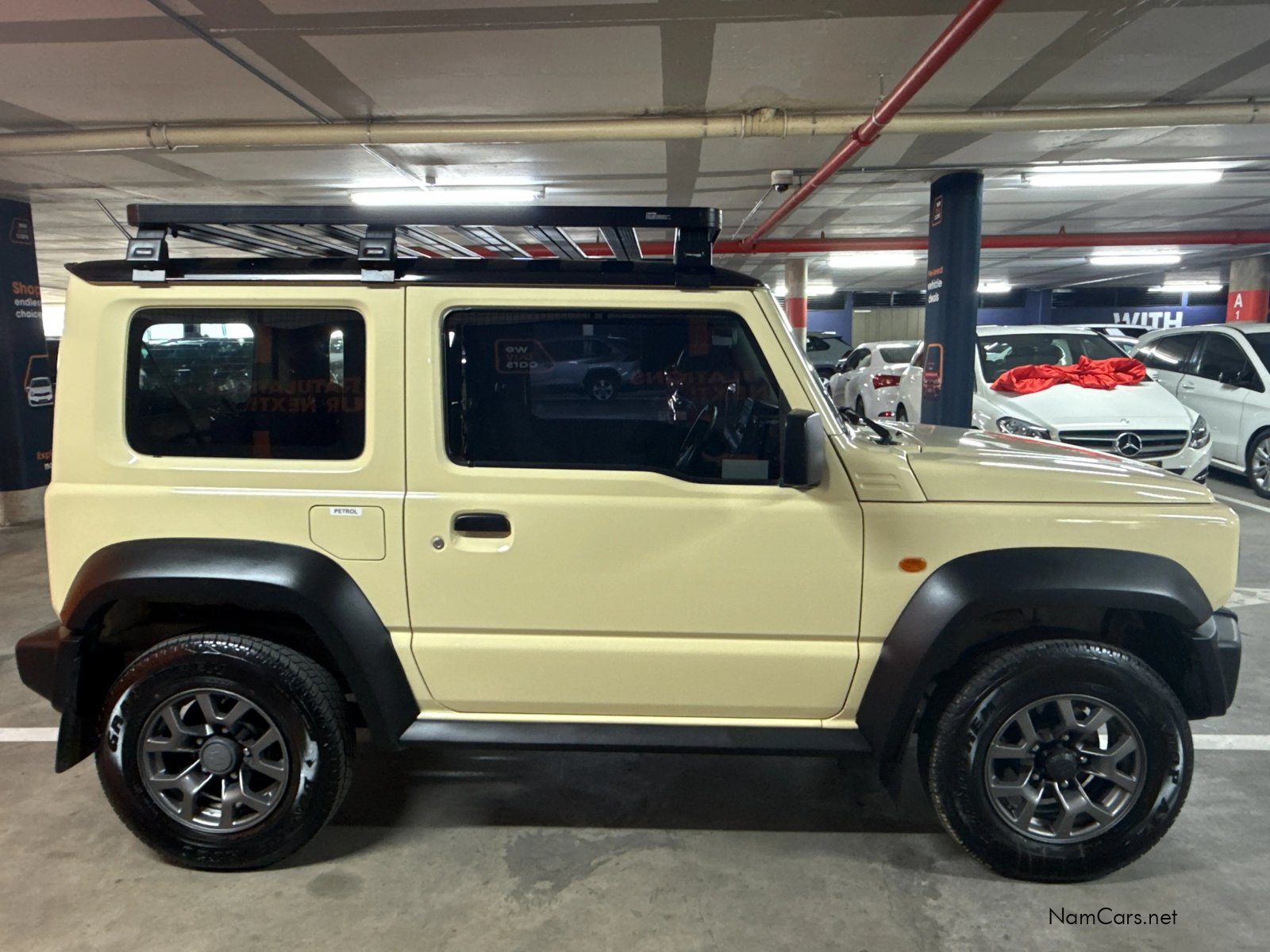 2022 Suzuki Jimny photo 4