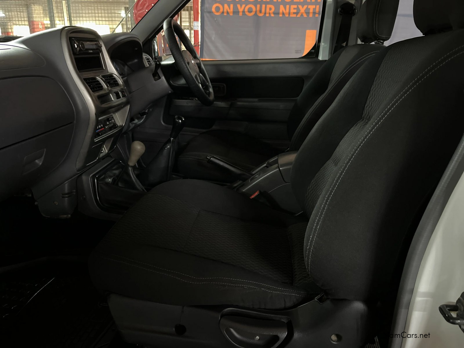2018 Nissan Hardbody photo 12