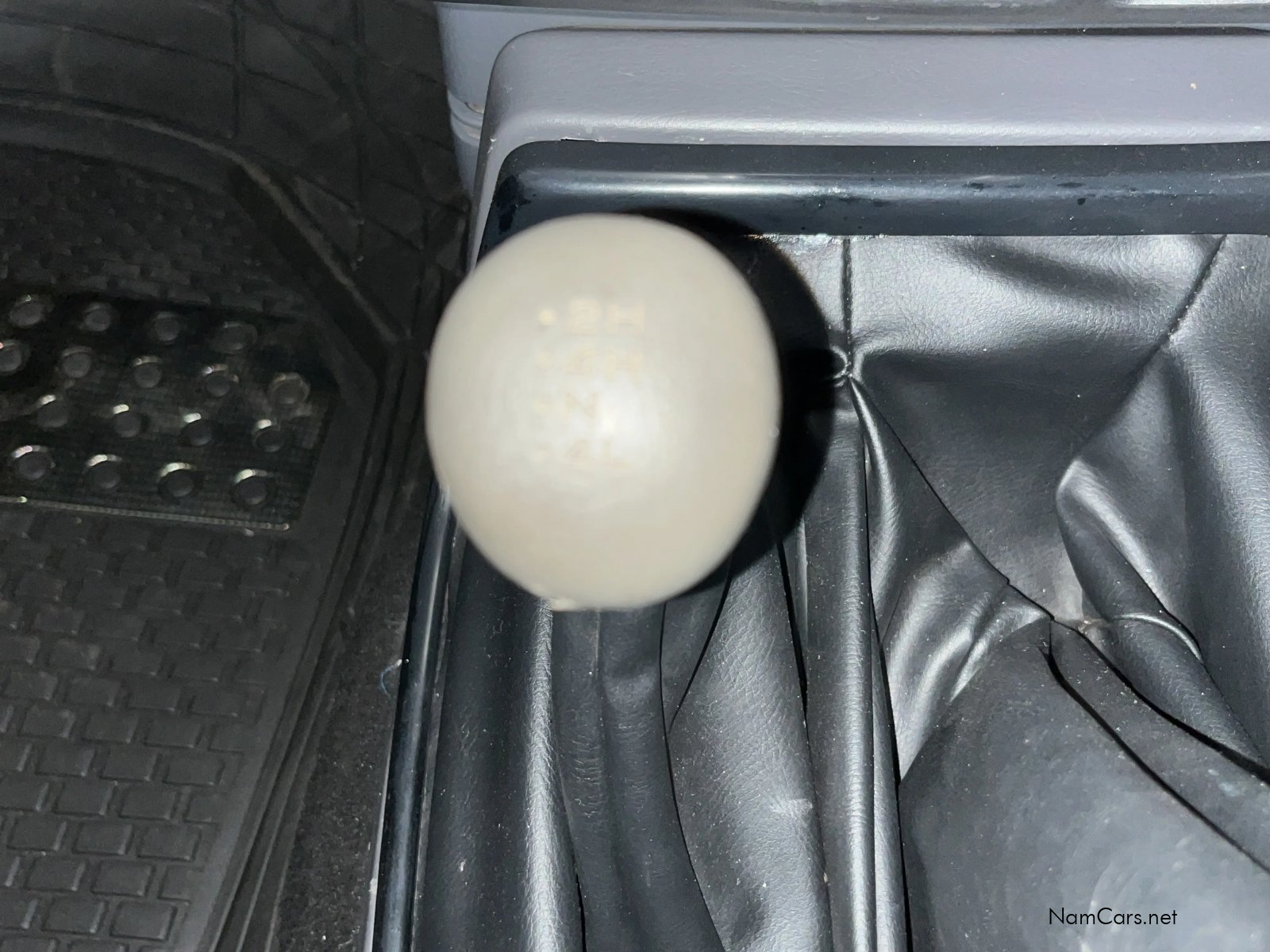 2018 Nissan Hardbody photo 5