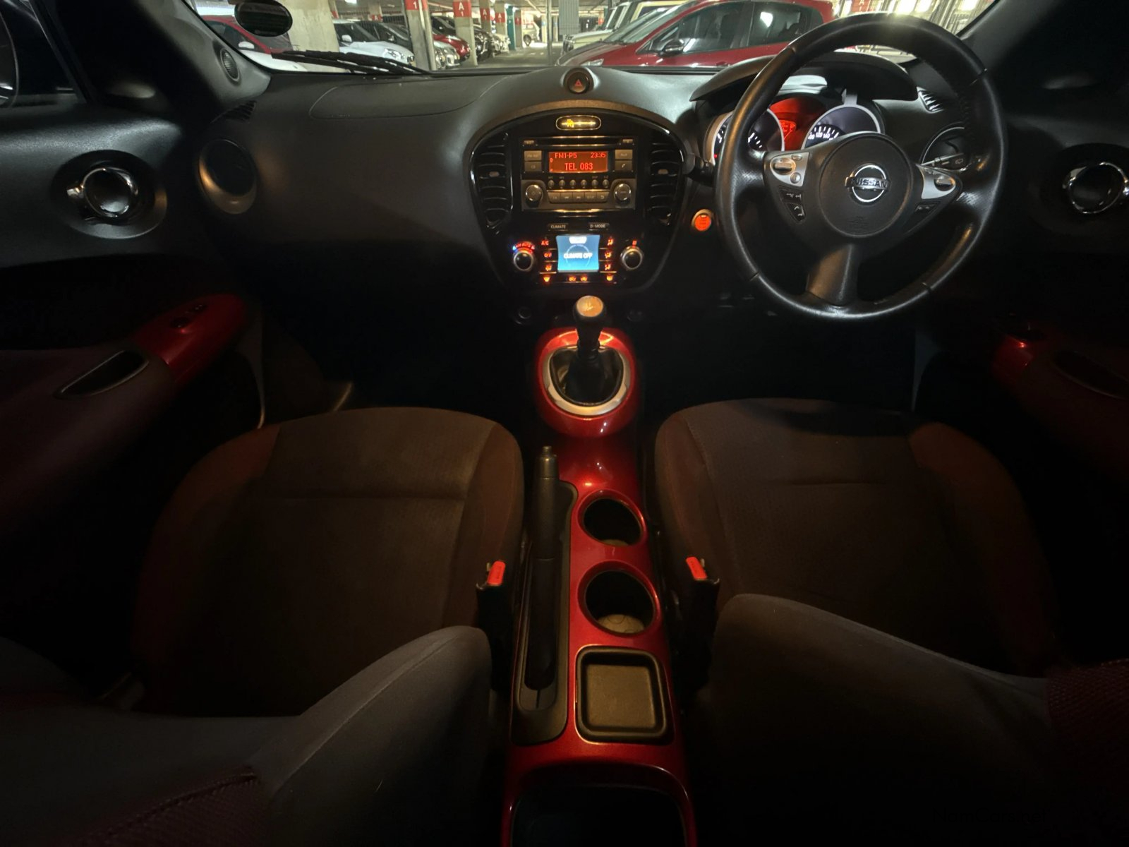2014 Nissan Juke photo 18