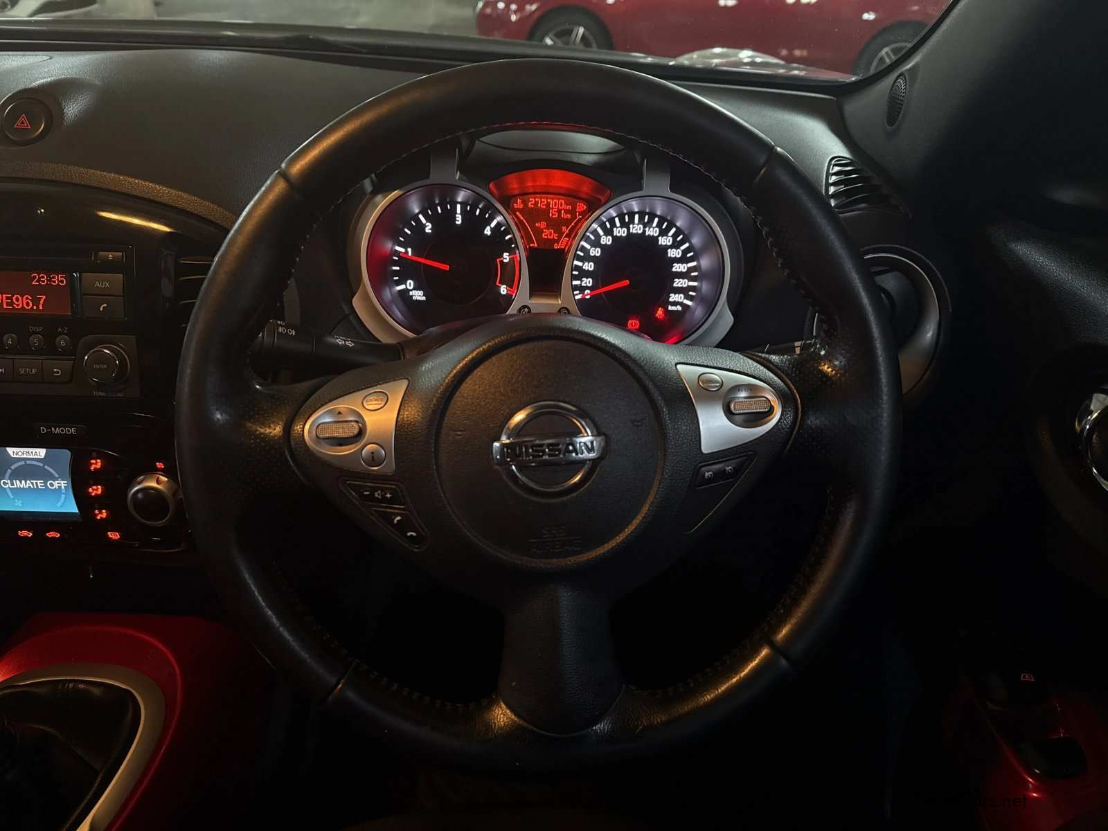 2014 Nissan Juke photo 9