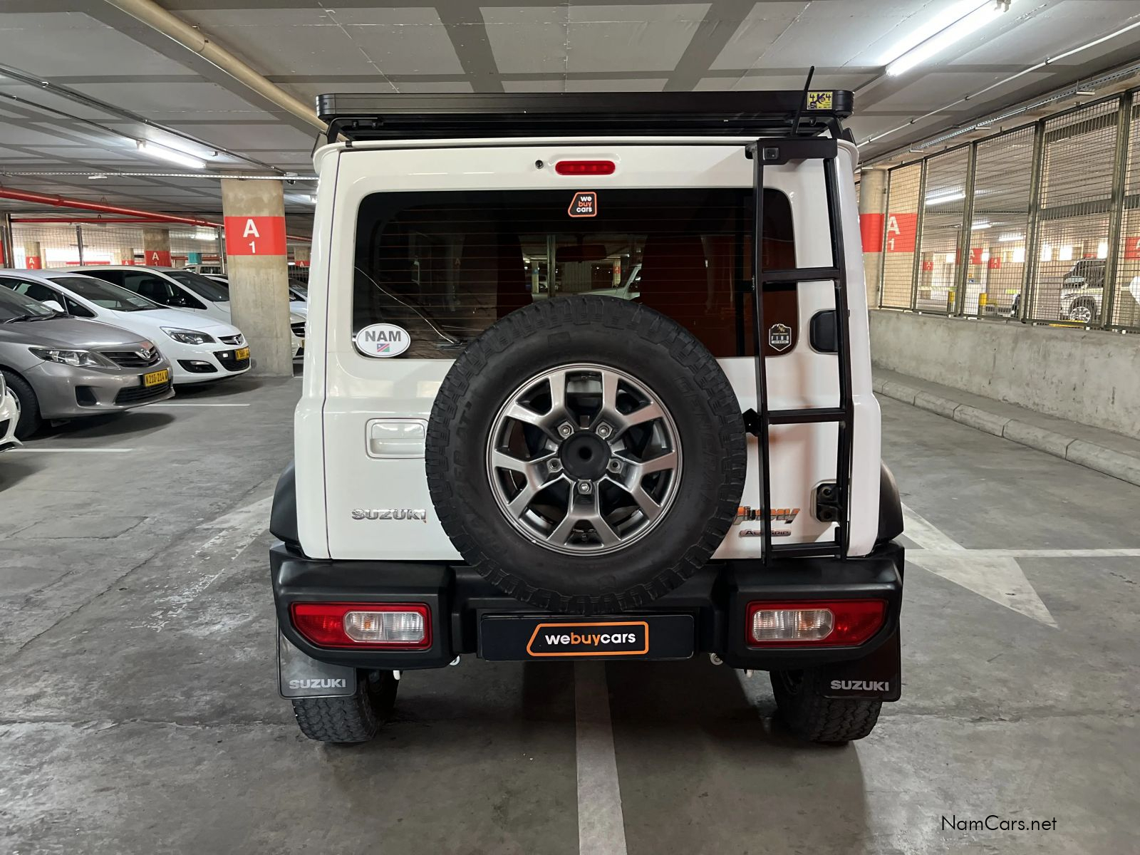 2024 Suzuki Jimny photo 3