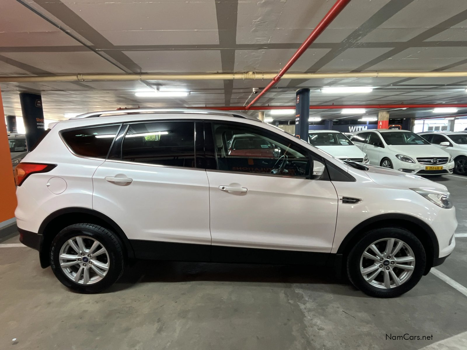 2020 Ford Kuga photo 4