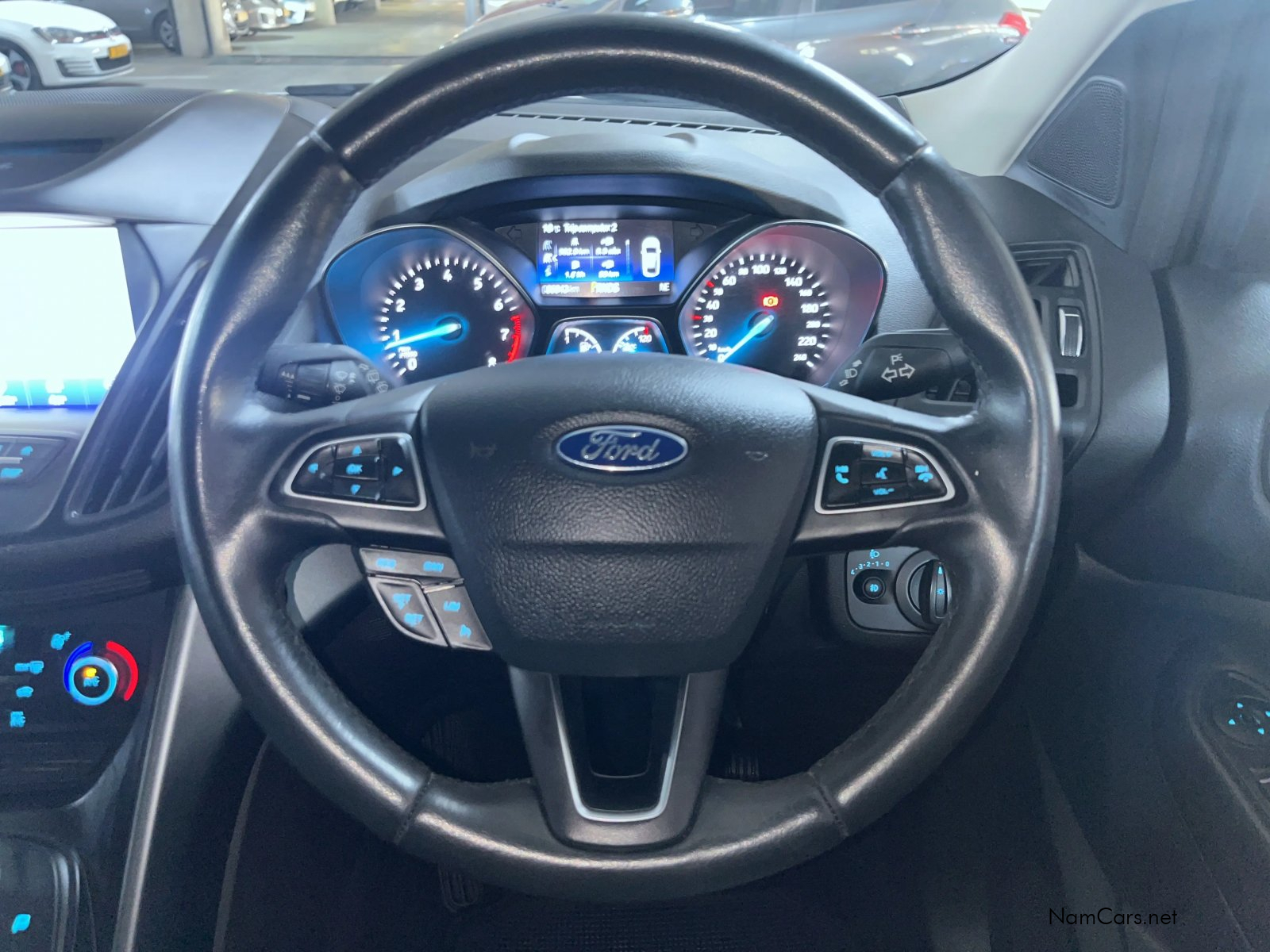 2020 Ford Kuga photo 9