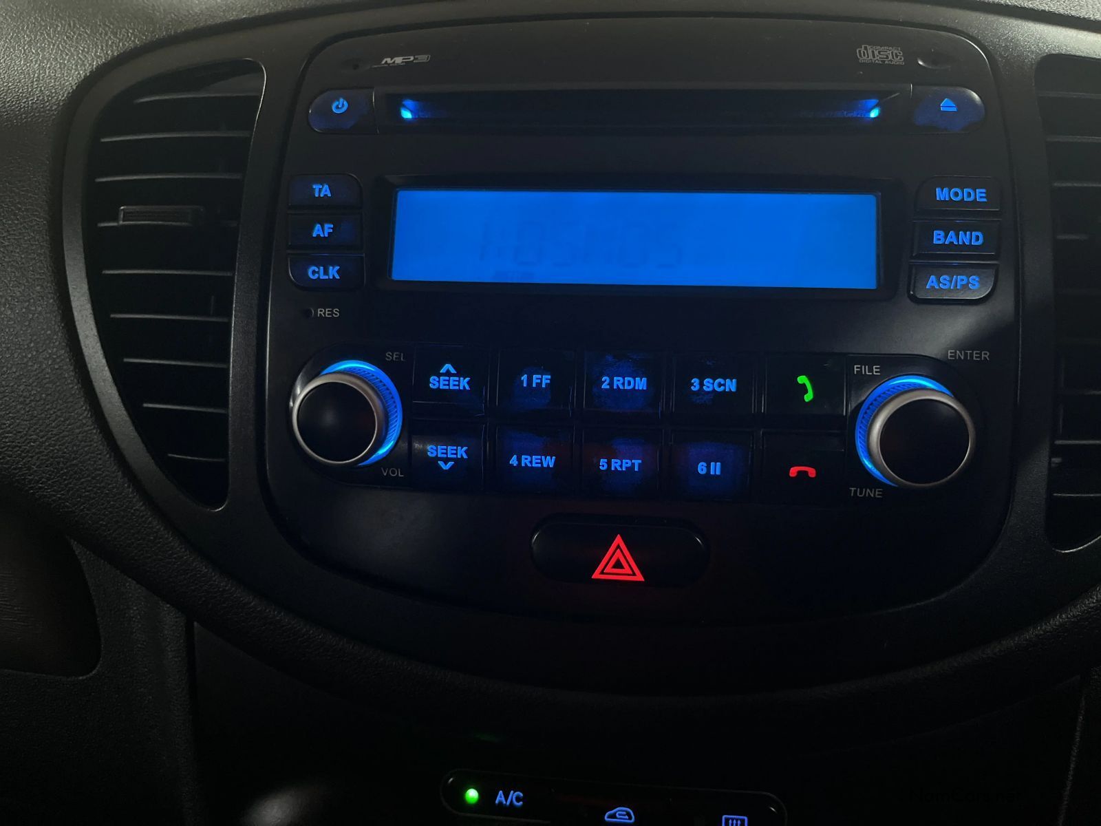 2015 Hyundai i10 photo 10