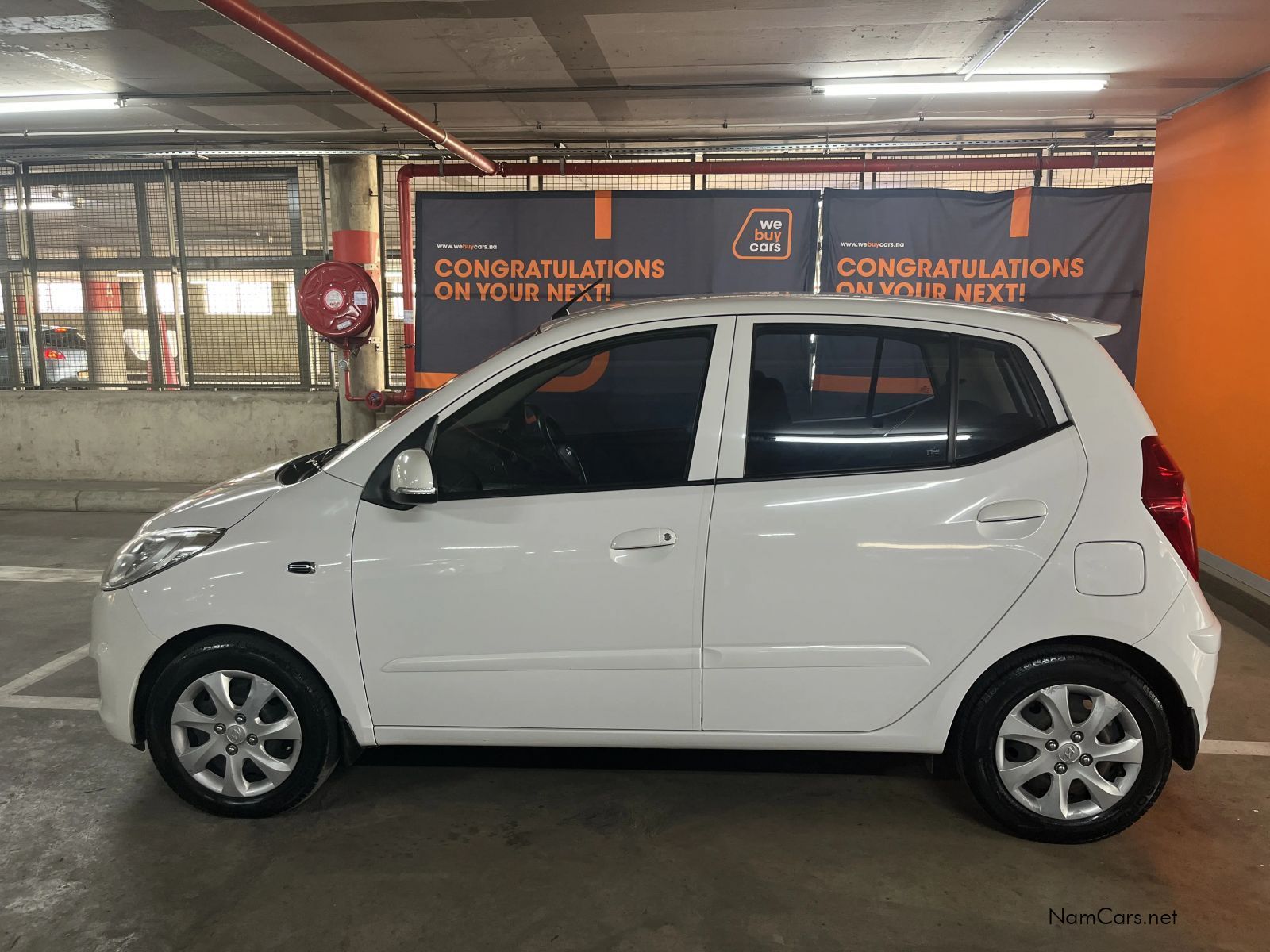 2015 Hyundai i10 photo 2