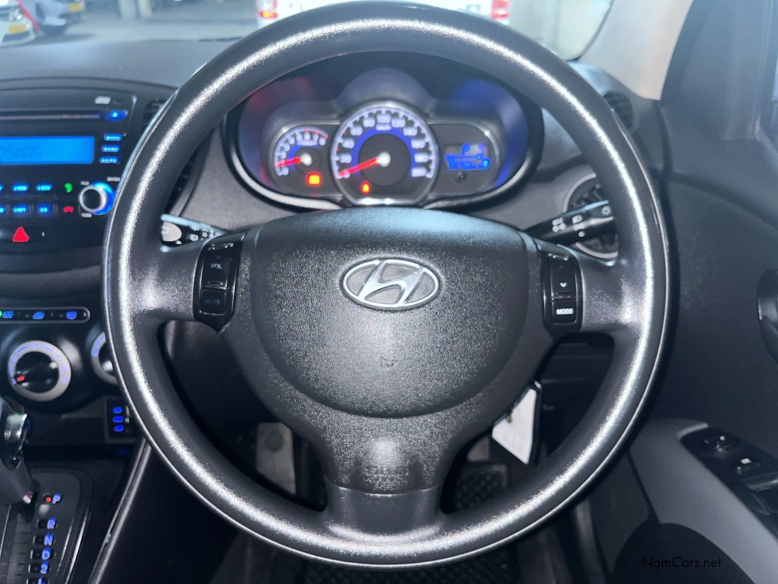 2015 Hyundai i10 photo 9