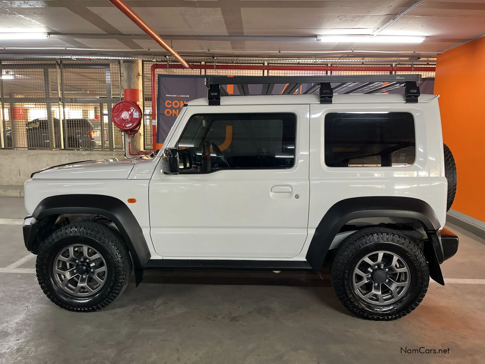 2024 Suzuki Jimny photo 2