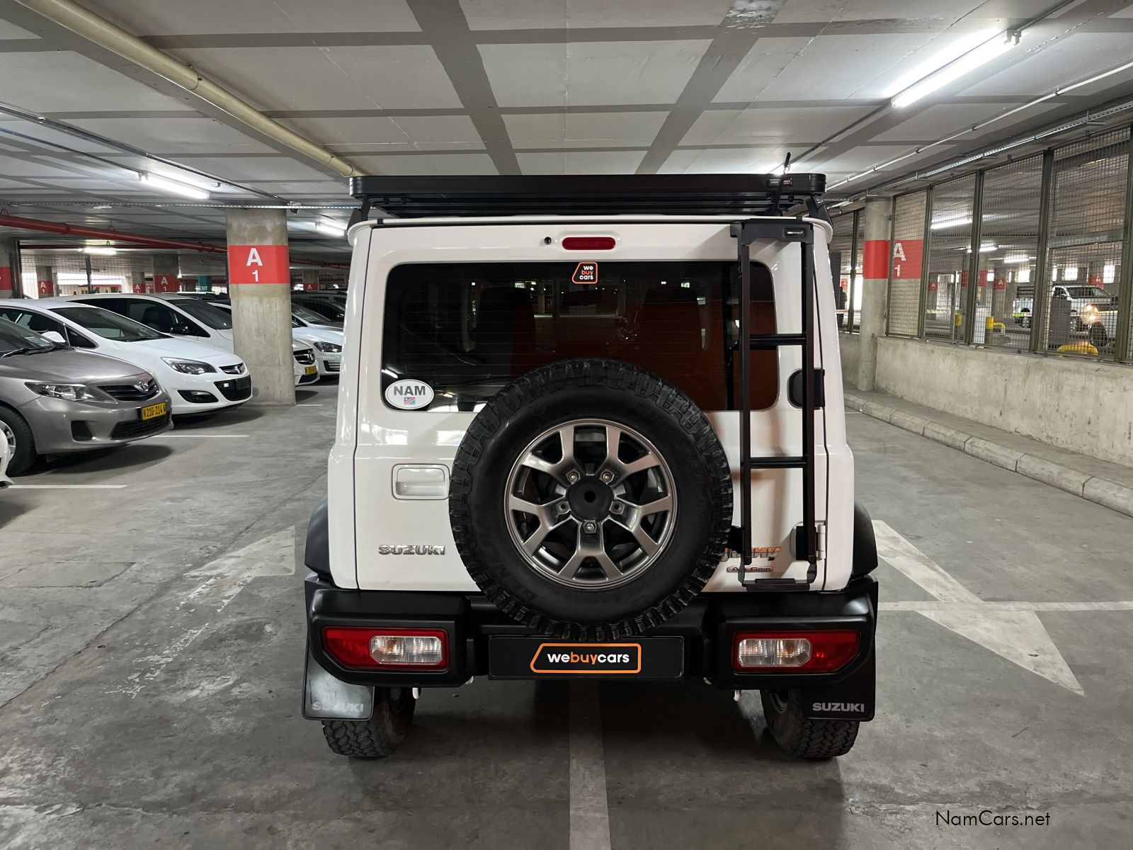 2024 Suzuki Jimny photo 3
