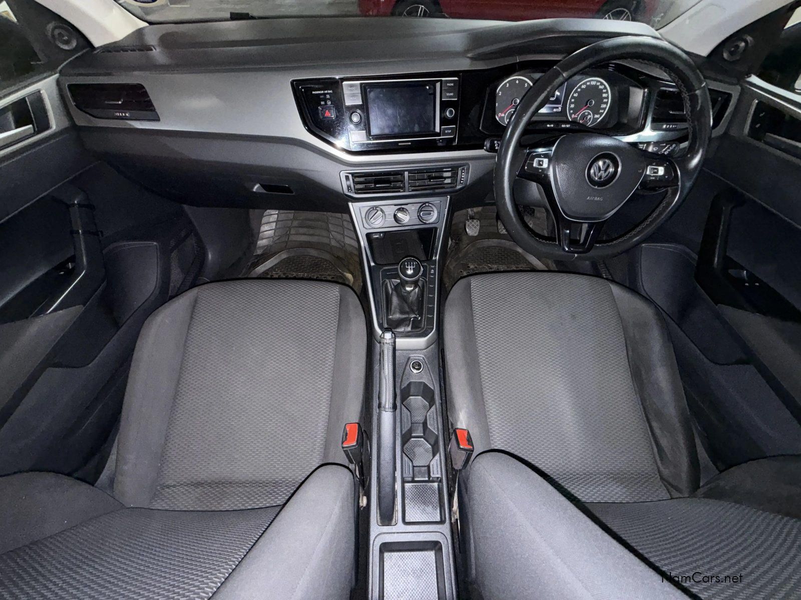 2019 Volkswagen Polo photo 18