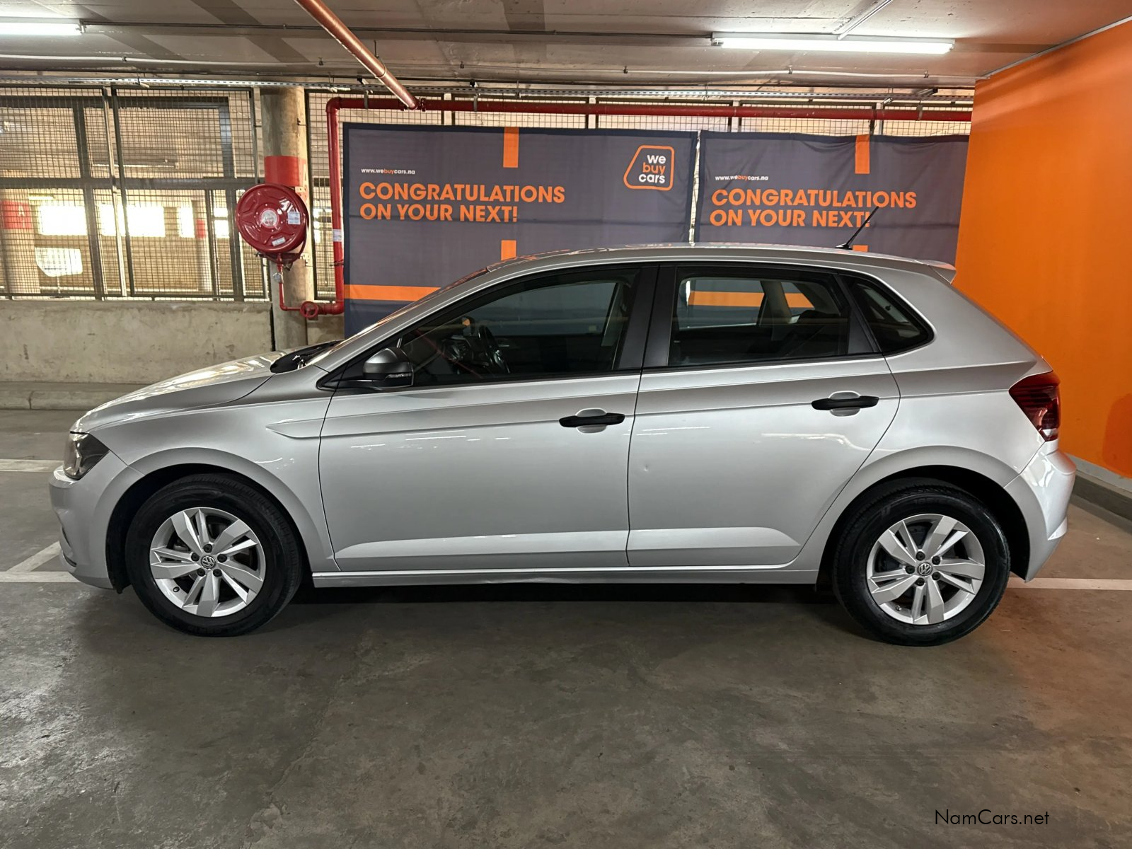 2019 Volkswagen Polo photo 2