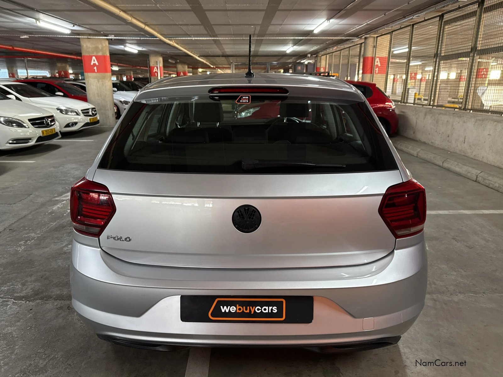2019 Volkswagen Polo photo 3