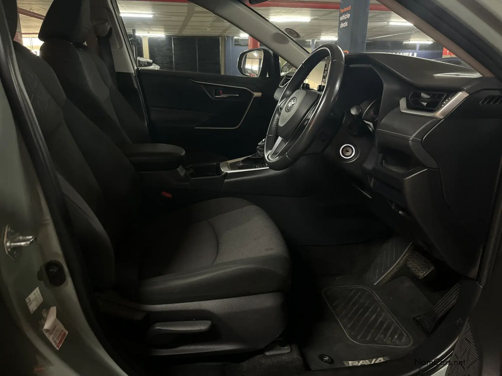 2021 Toyota Rav4 photo 16