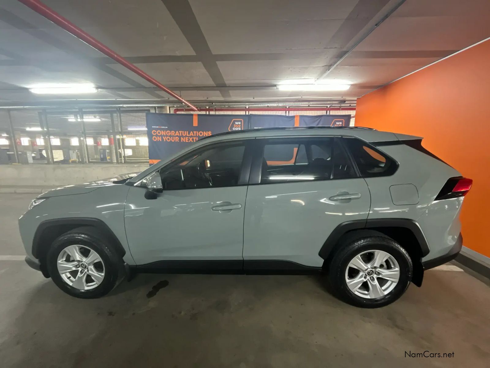 2021 Toyota Rav4 photo 3