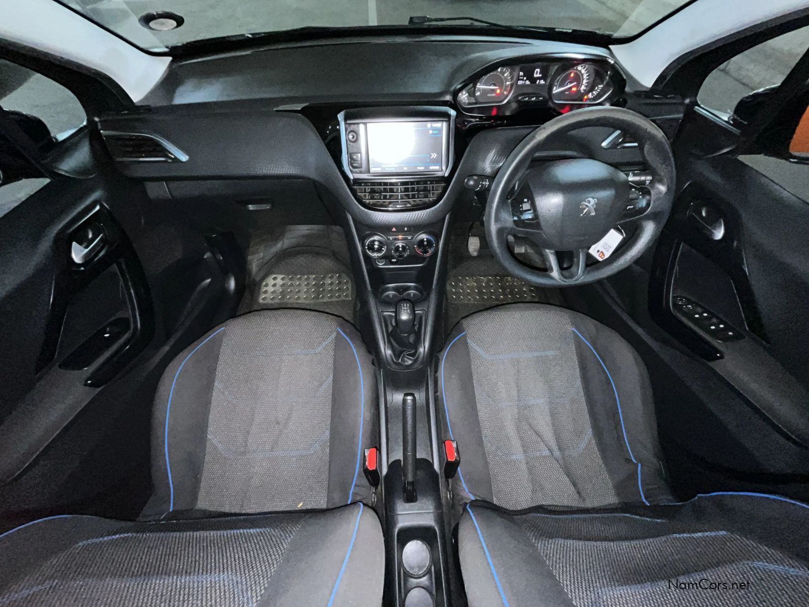 2019 Peugeot 208 photo 18