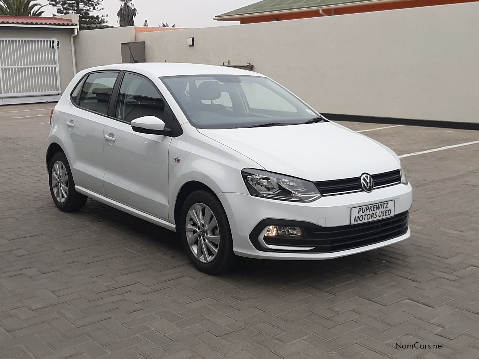 2025 Volkswagen Polo Vivo photo 1
