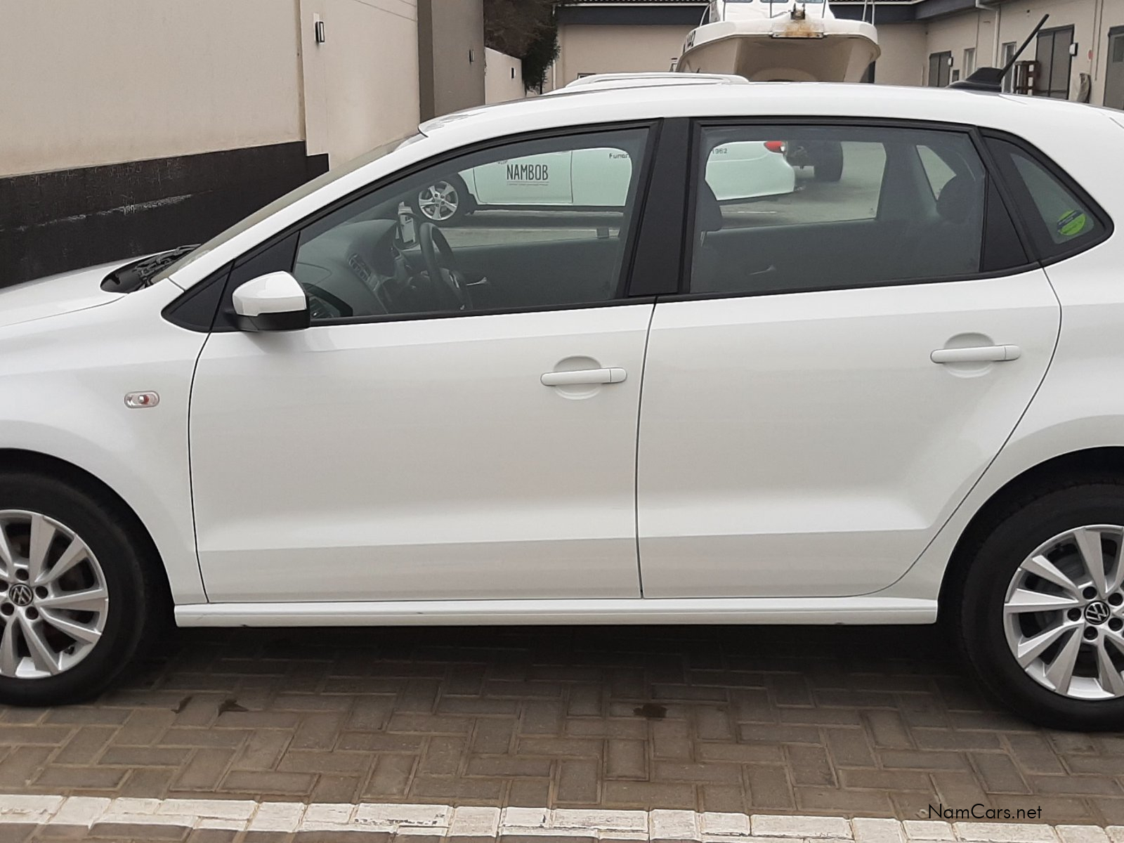 2025 Volkswagen Polo Vivo photo 2
