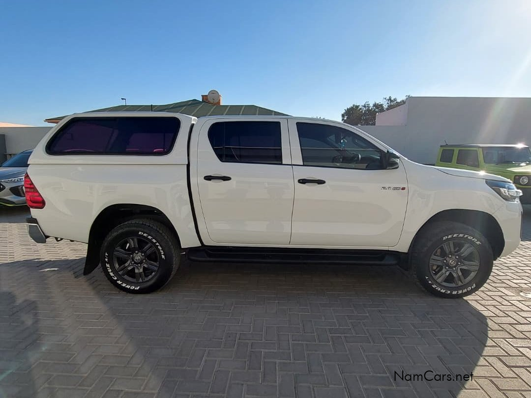 2022 Toyota Hilux photo 4