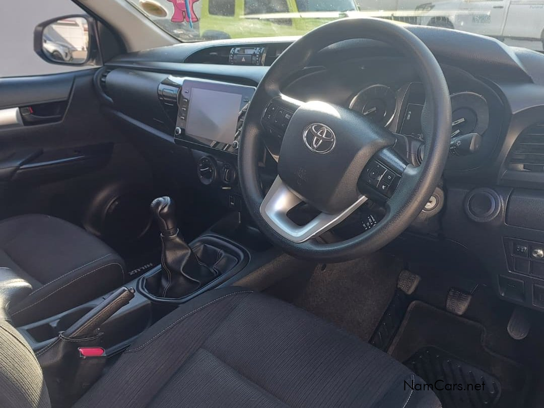 2022 Toyota Hilux photo 8