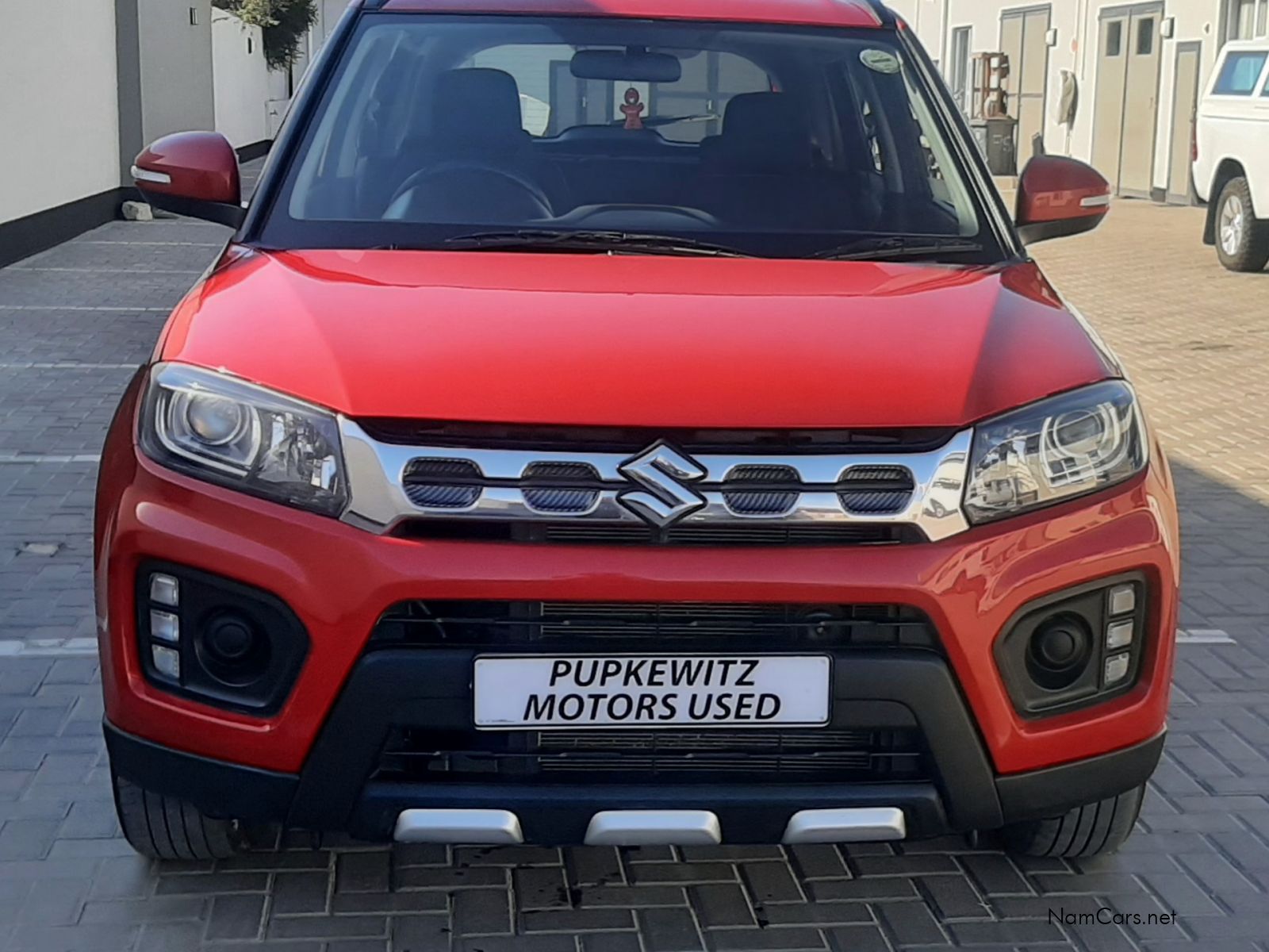 2023 Suzuki Vitara photo 3