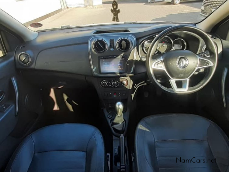0 Renault Sandero photo 6