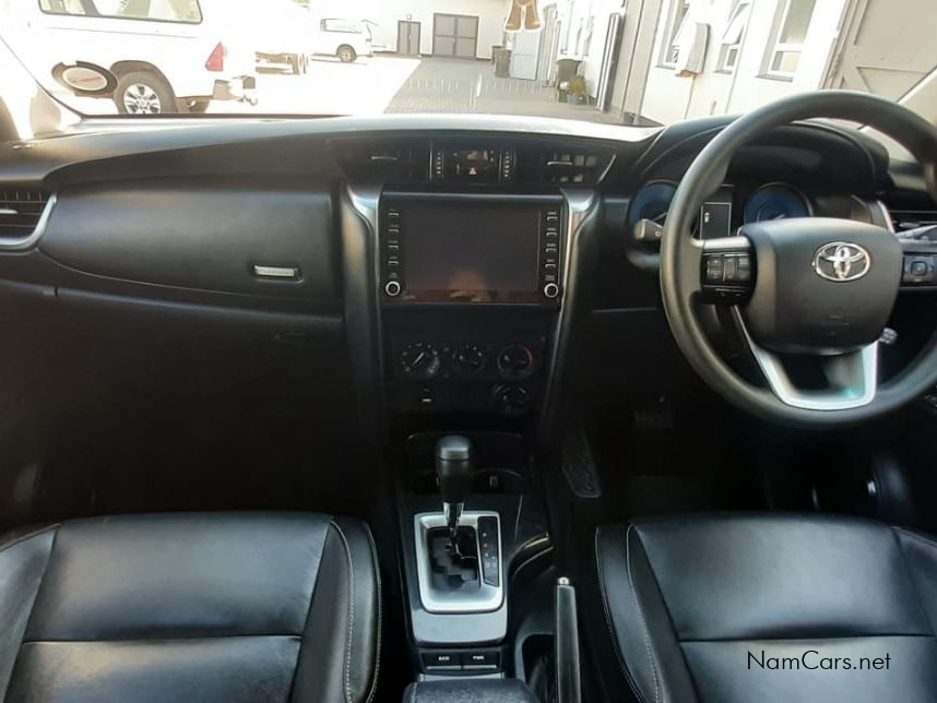 2022 Toyota Fortuner photo 6