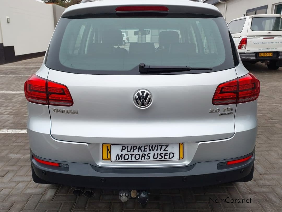 2015 Volkswagen Tiguan photo 2