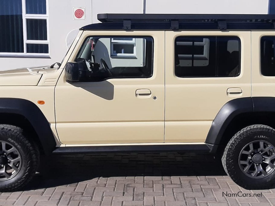2023 Suzuki Jimny photo 5