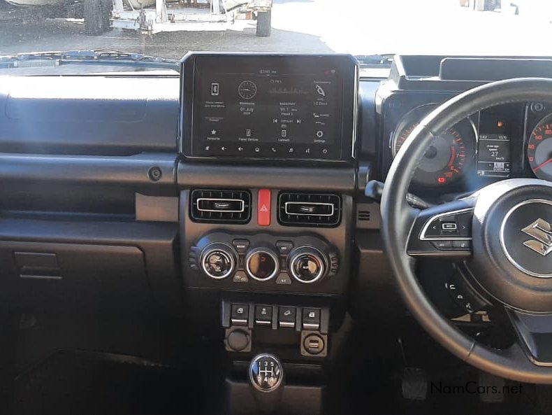 2023 Suzuki Jimny photo 7