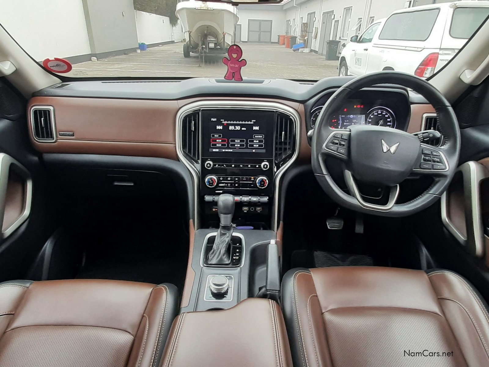 2023 Mahindra Scorpio photo 6