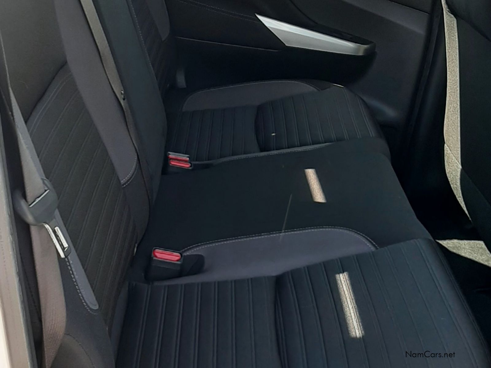 2026 Nissan Navara photo 7