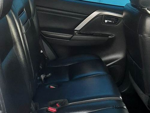 2022 Mitsubishi Pajero photo 5