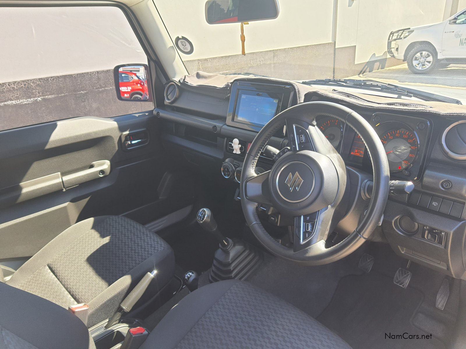2024 Suzuki Jimny photo 4