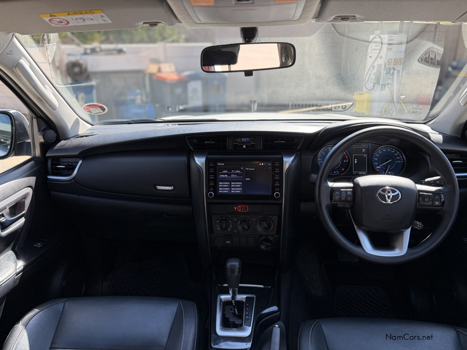 2025 Toyota Fortuner photo 7