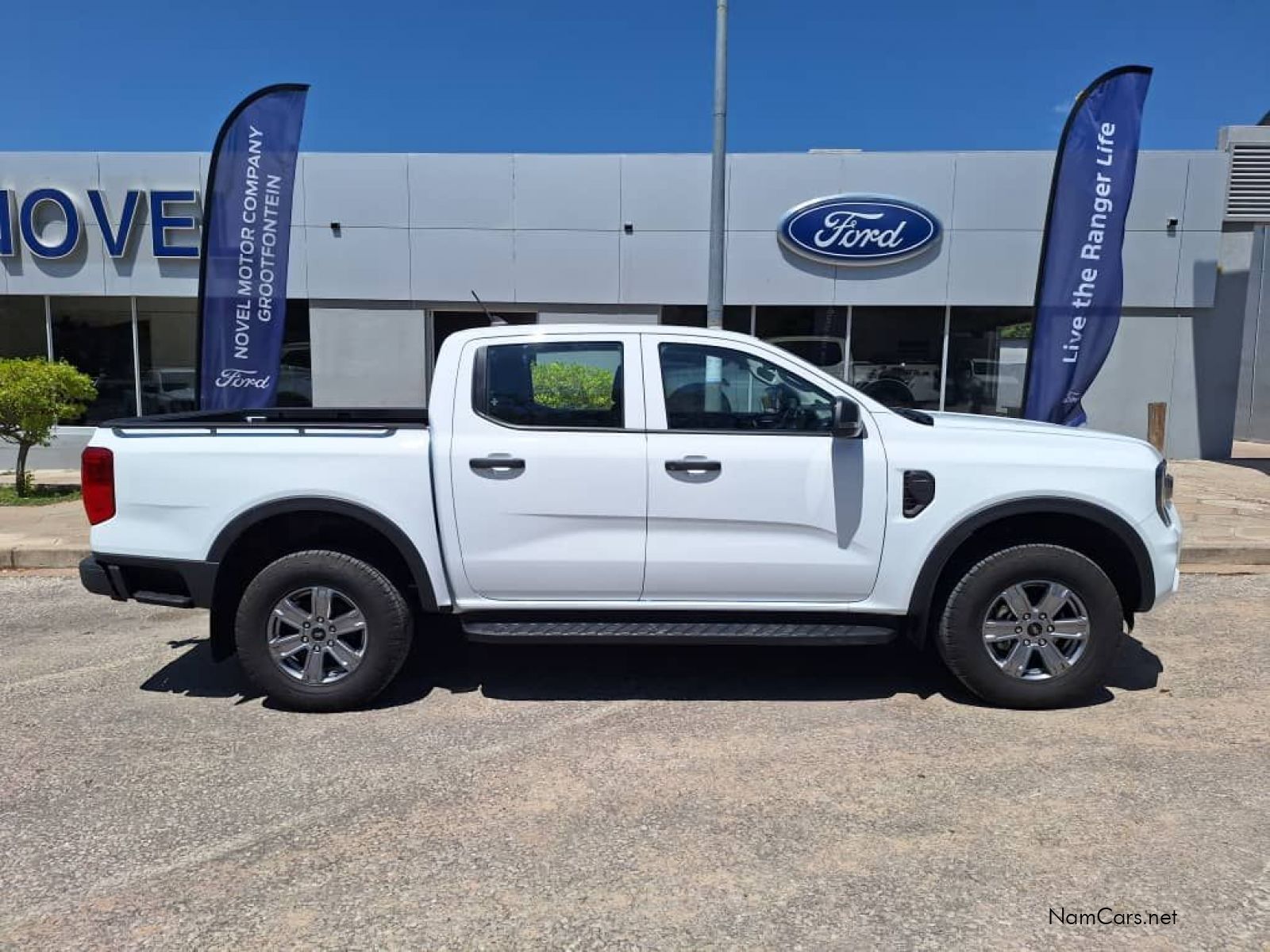 2025 Ford Ranger photo 2