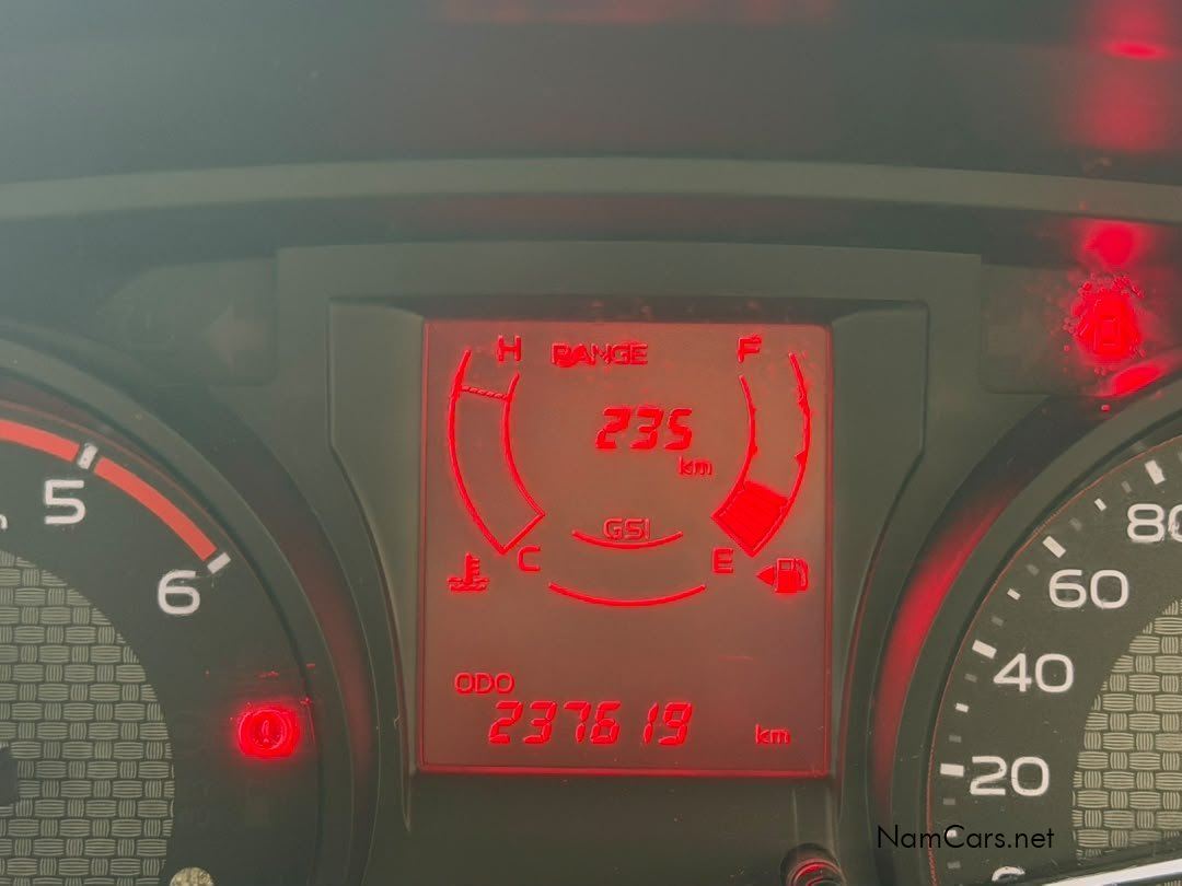 2019 Isuzu D-MAX photo 14