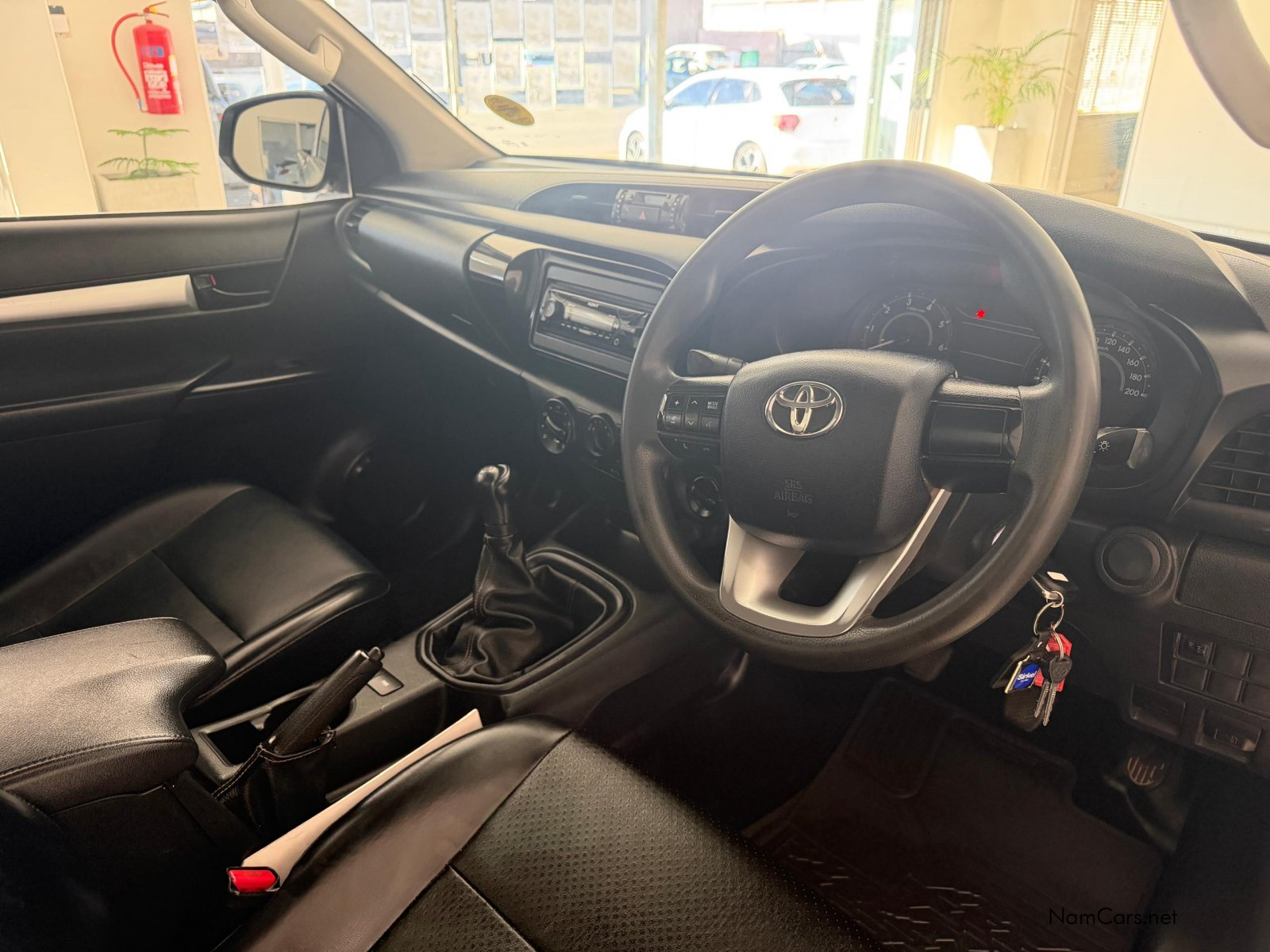 2023 Toyota Hilux photo 12