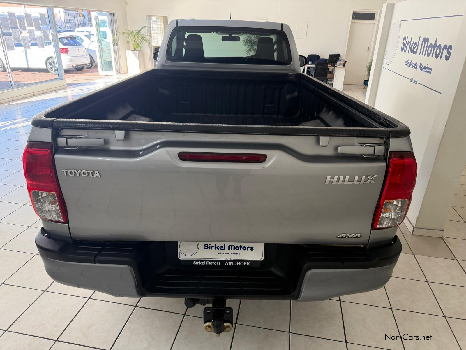 2023 Toyota Hilux photo 9