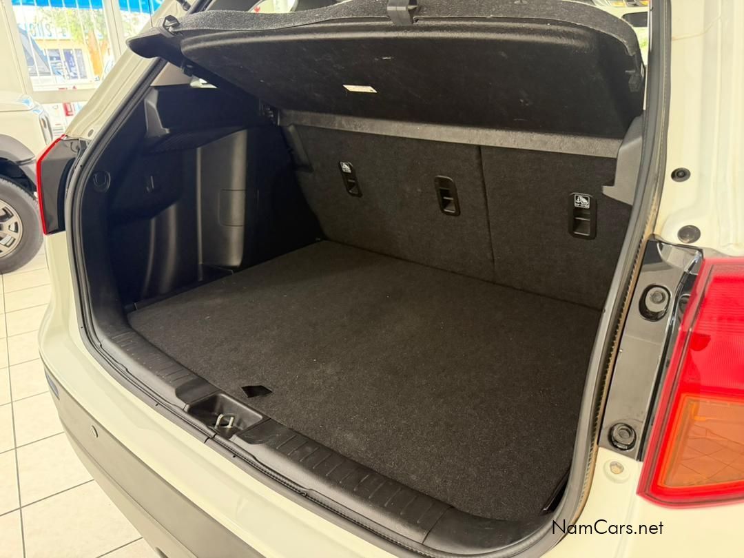 2018 Suzuki Vitara photo 11