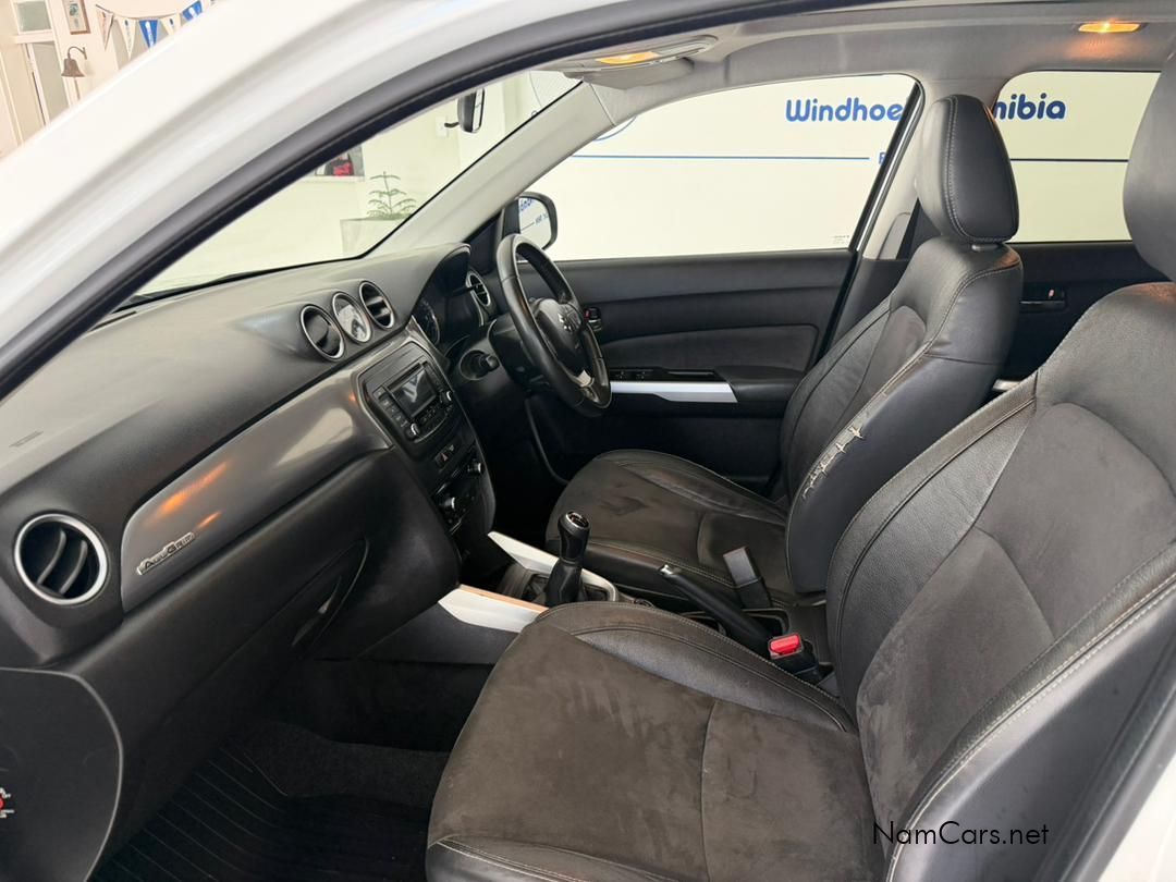 2018 Suzuki Vitara photo 12