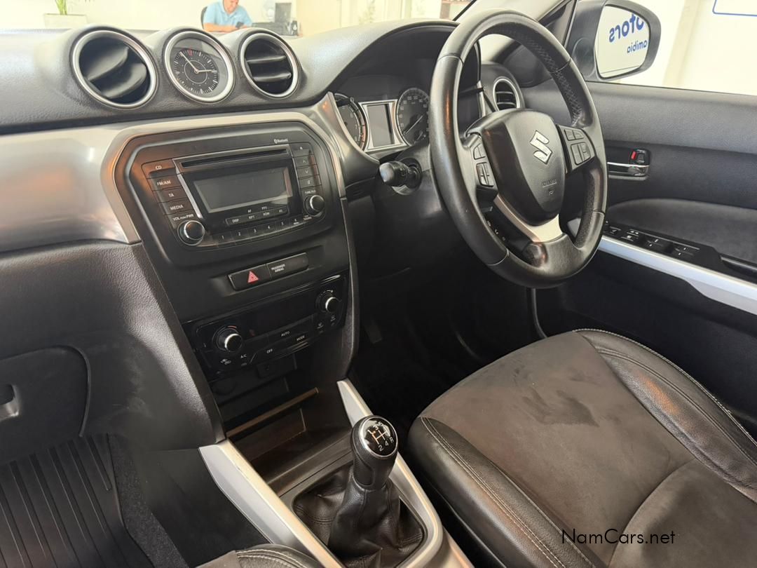 2018 Suzuki Vitara photo 17