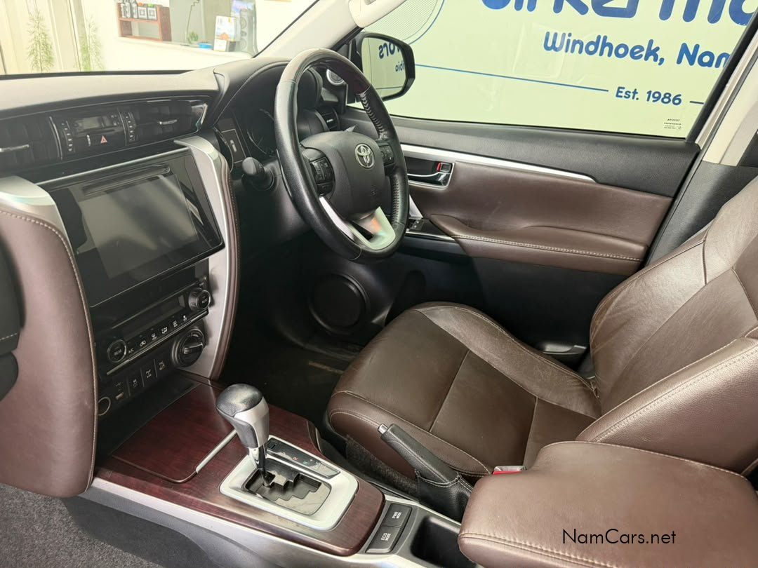 2016 Toyota Fortuner photo 15
