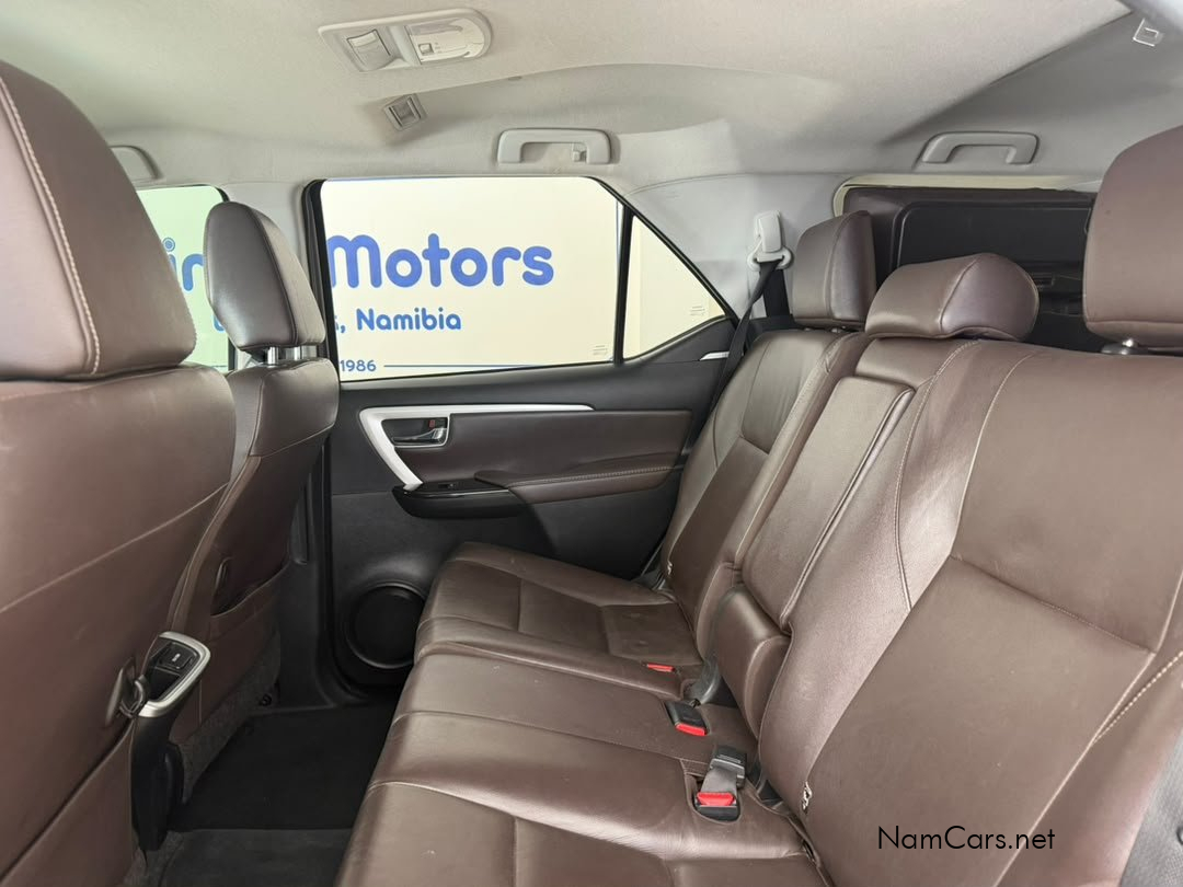 2016 Toyota Fortuner photo 18