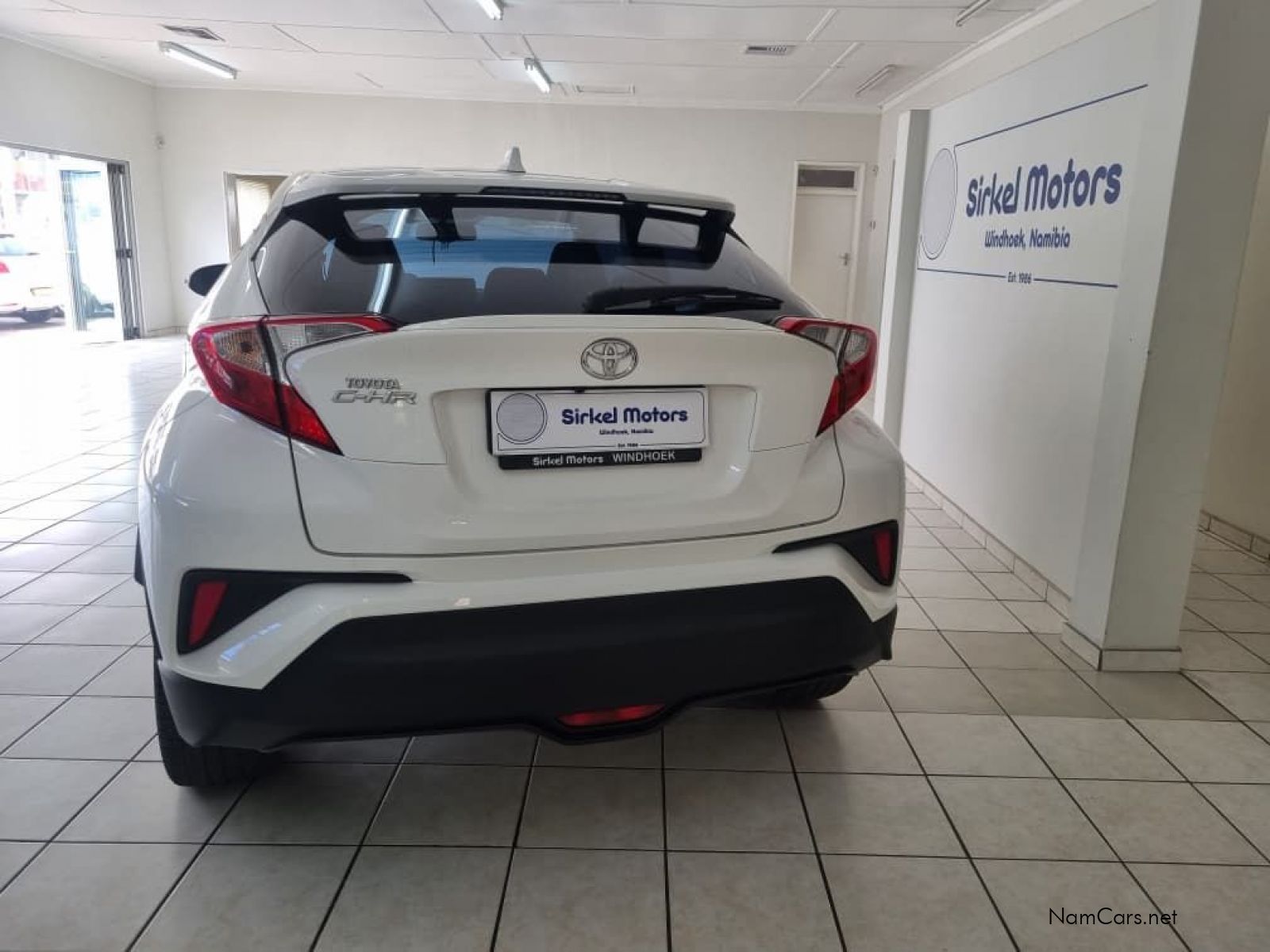 2020 Toyota C-HR photo 7
